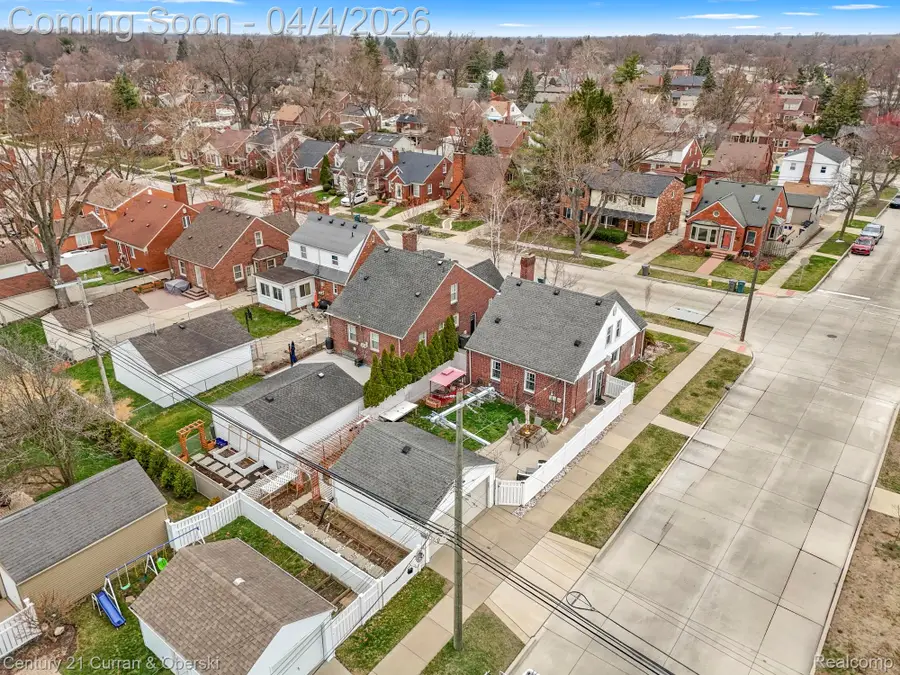 22801 Buckingham Street, Dearborn, MI 48128 - #3