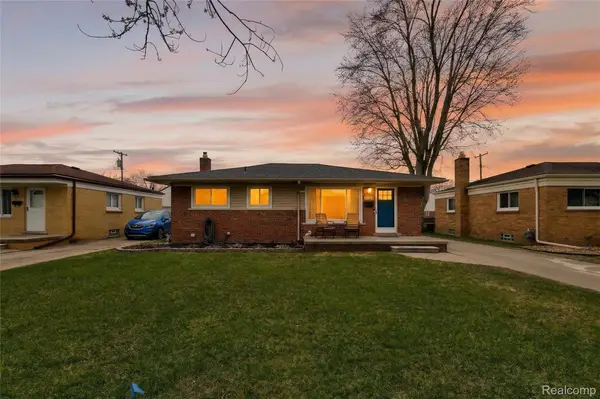 33225 Florence Street, GardenCity, MI 48135