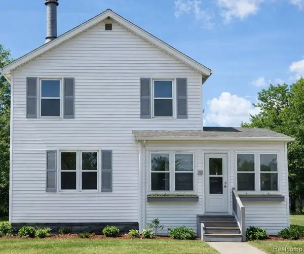 208 34th Street, BayCity, MI 48708