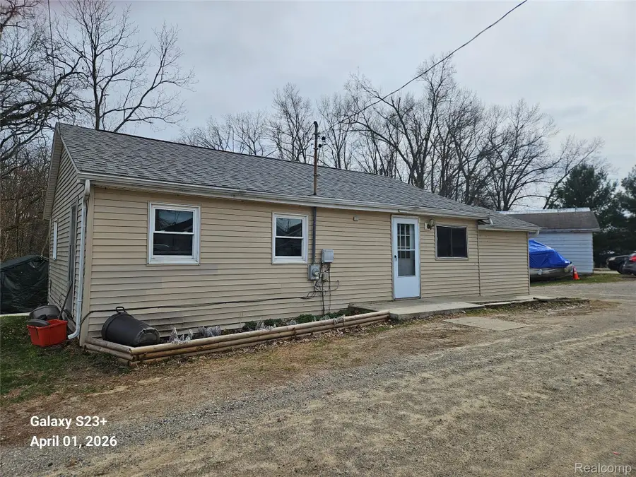 11035 Charles Drive, Byron, MI 48418 - #2