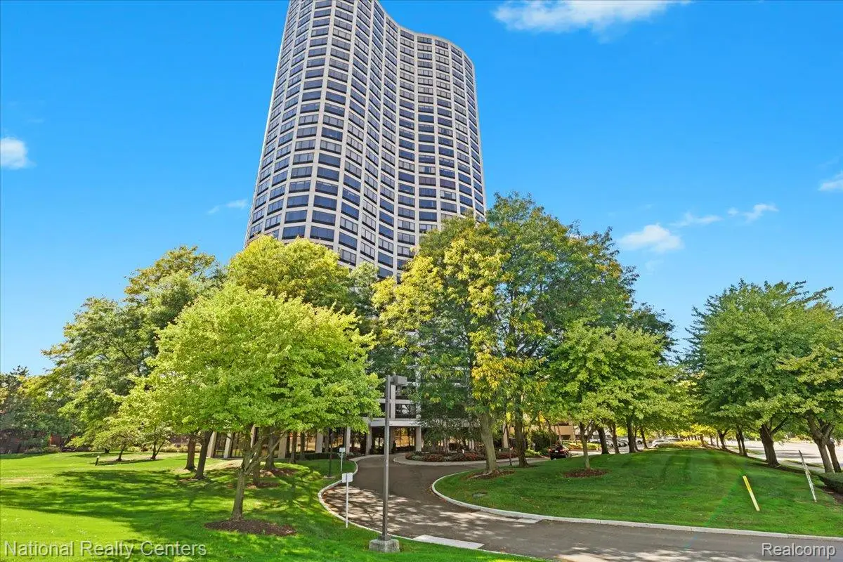 5000 Town Center #408, Southfield, MI 48075 - #1