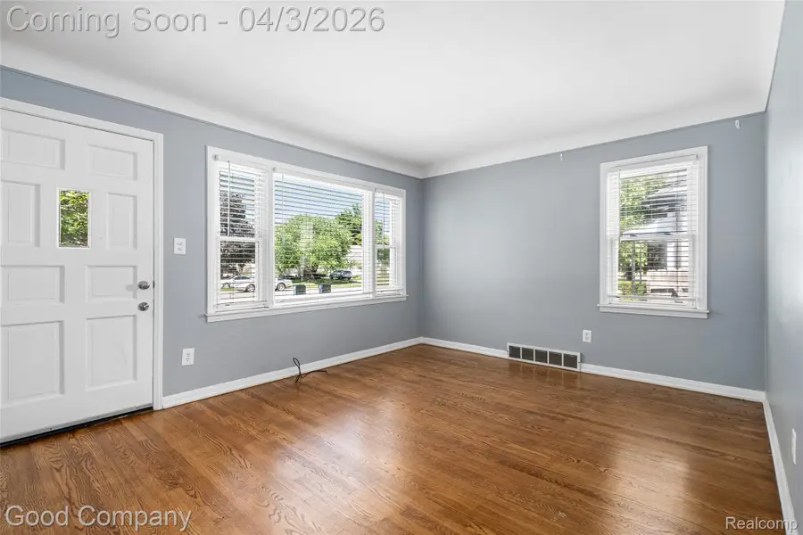 2714 Rochester Road, Royal Oak, MI 48073 - #2