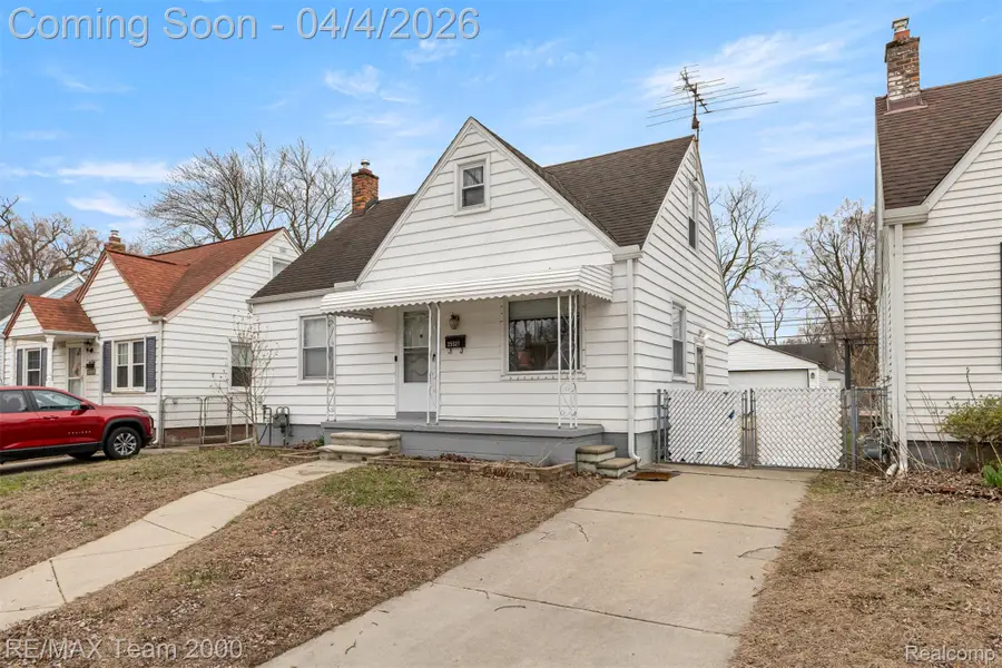 25521 Stanford Street, Dearborn Heights, MI 48125 - #3