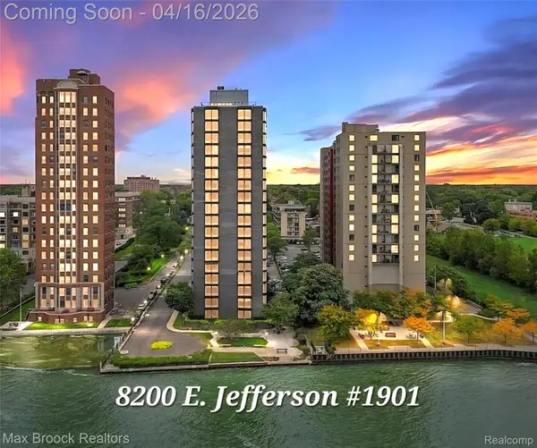 8200 E Jefferson Avenue #1901, Detroit, MI 48214