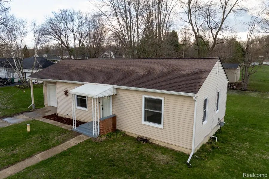 248 N Church Street, Ortonville, MI 48462 - #2