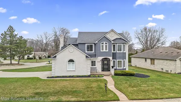 33160 Wendy Drive, SterlingHeights, MI 48310