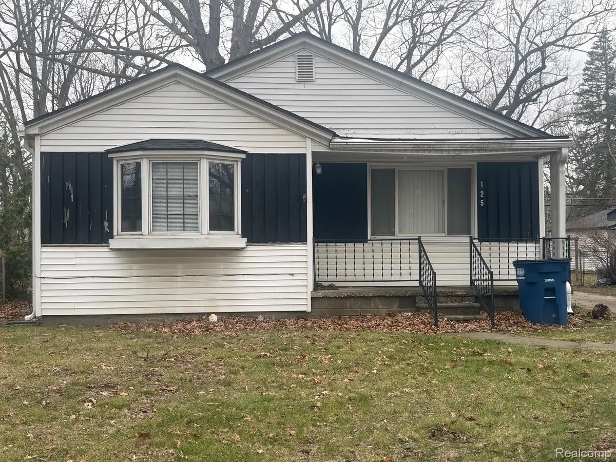 125 N Parent Street, Westland, MI 48185 - #1
