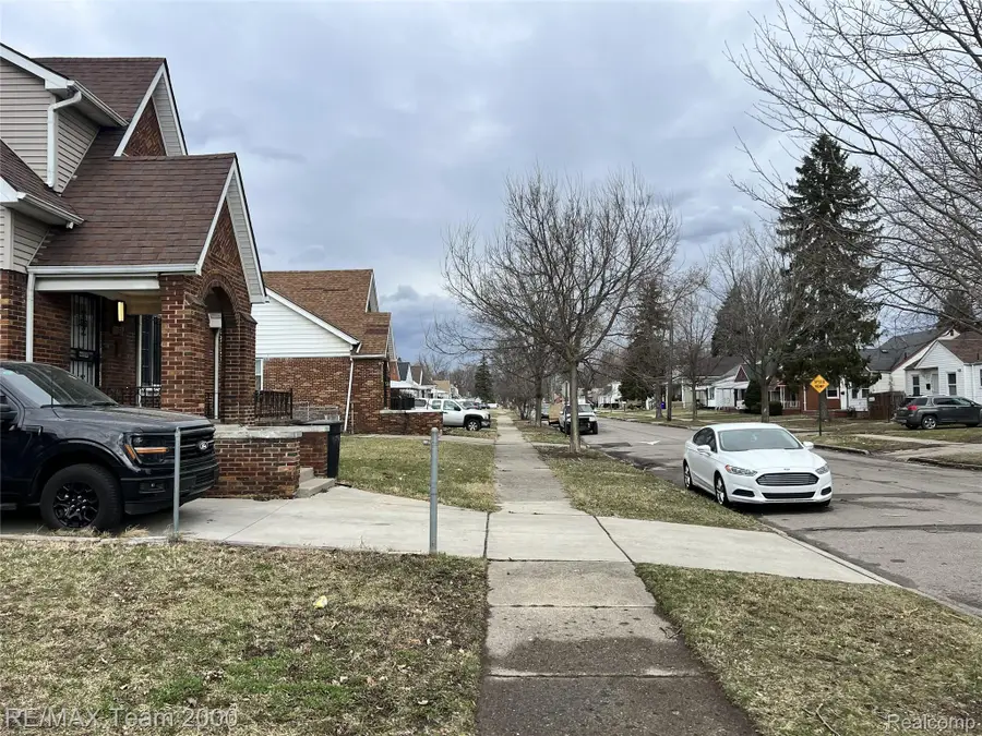 7639 Faust Avenue, Detroit, MI 48228 - #3