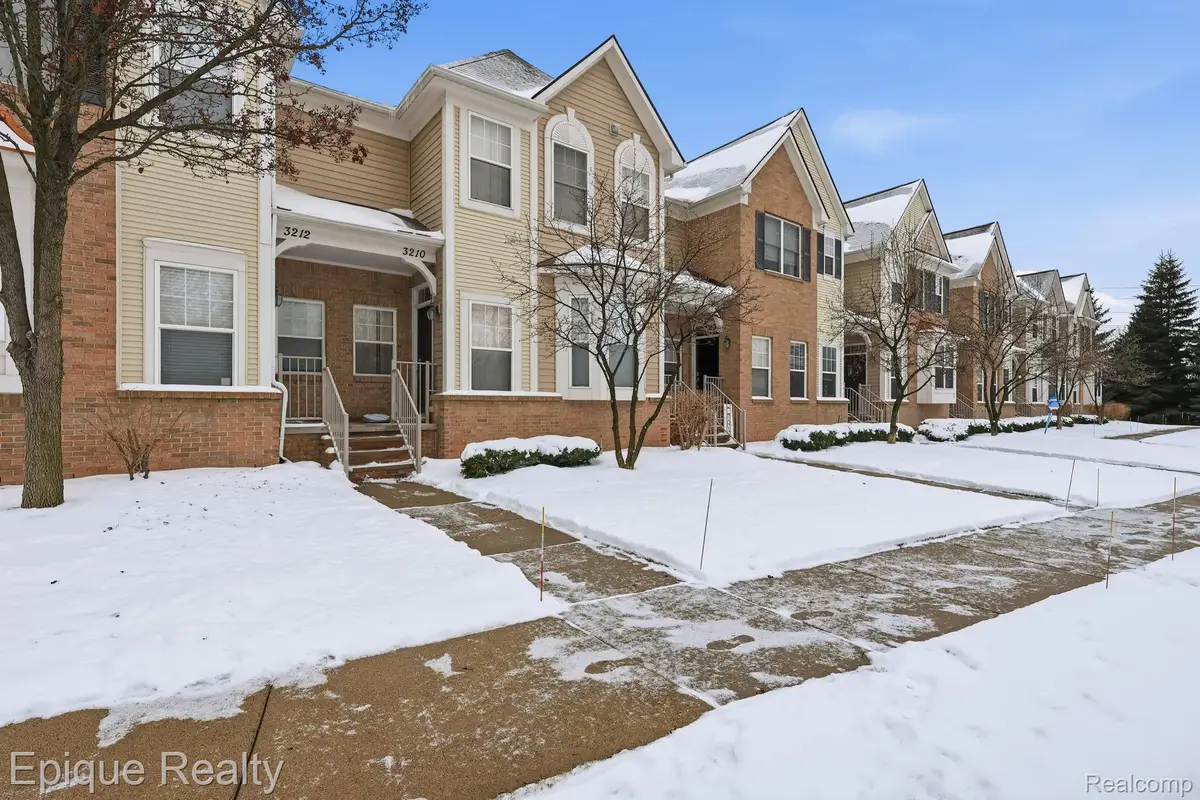 3212 Paradise Trail, Oxford, MI 48371 - #1