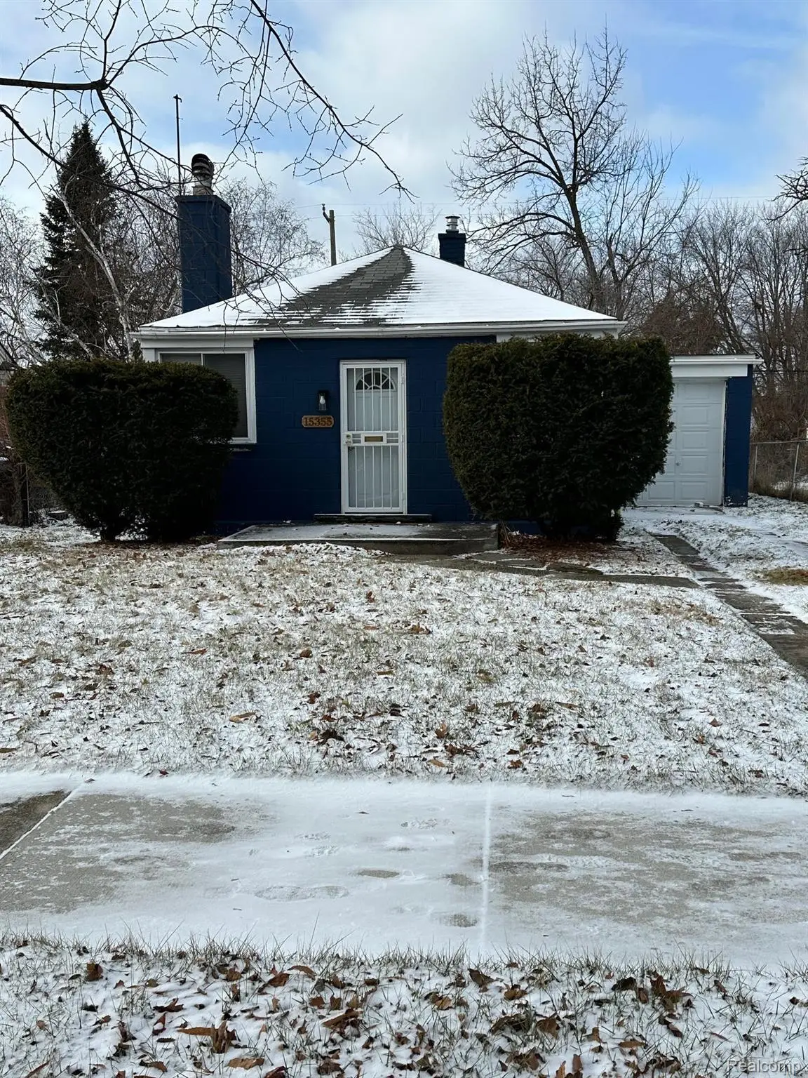 15355 Auburn Street, Detroit, MI 48223 - #1