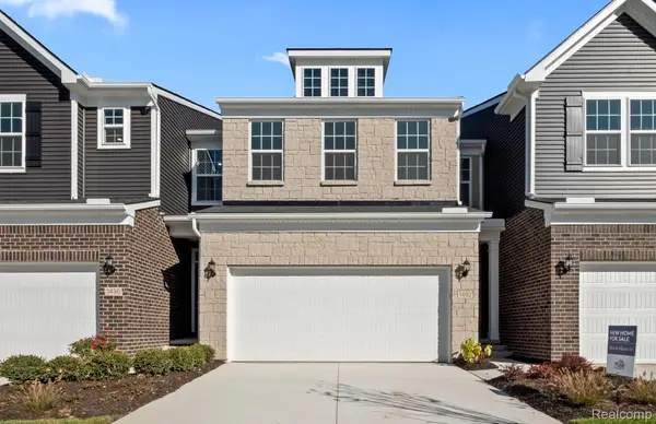 1462 Superior Drive, Milford, MI 48381