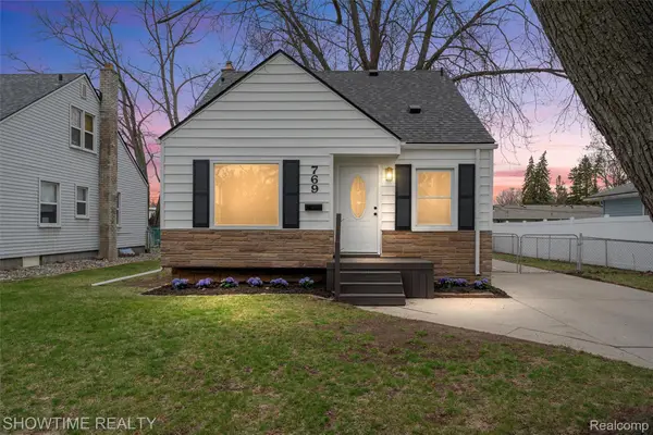 769 Coolidge Avenue, Clawson, MI 48017