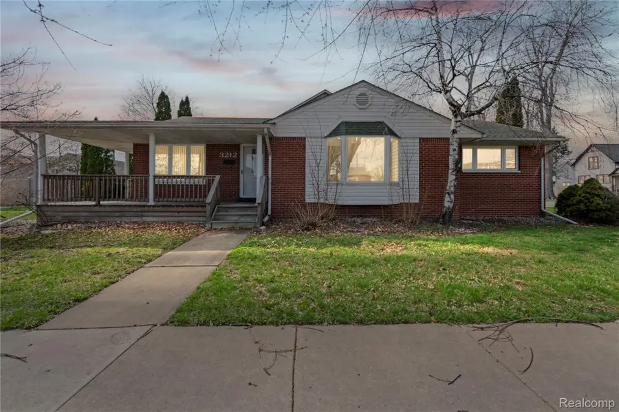 3212 11th Street, Wyandotte, MI 48192 - #2