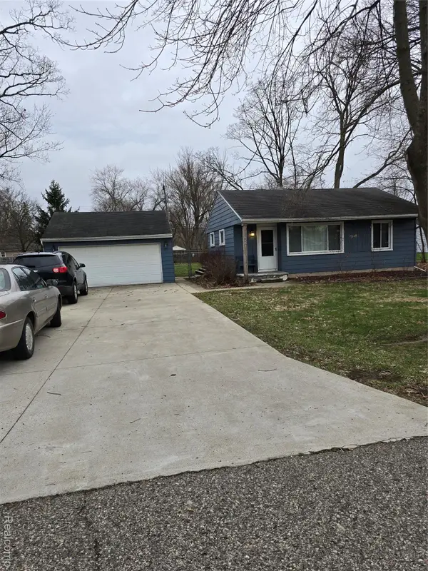 6465 Monrovia Drive, Waterford, MI 48329