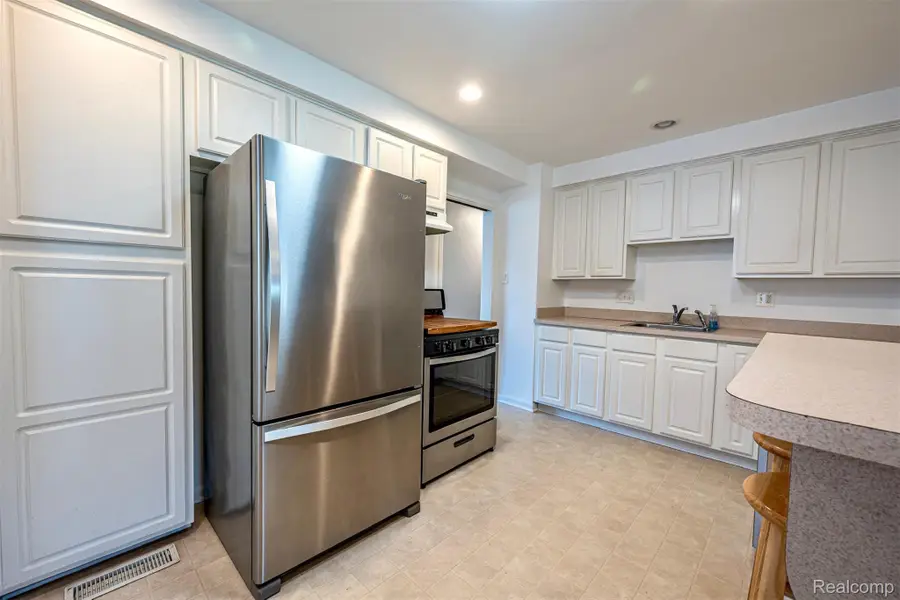 3317 Normandy Road, Royal Oak, MI 48073 - #2