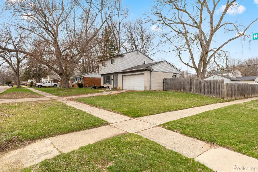 8781 Nottingham Drive, Ypsilanti, MI 48198 - #3