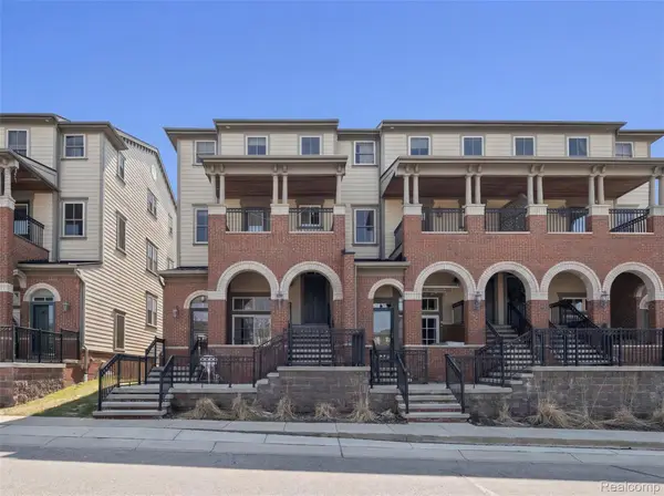 3872 Forester Boulevard, AuburnHills, MI 48326