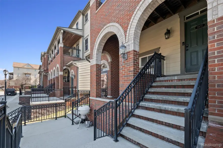 3872 Forester Boulevard, Auburn Hills, MI 48326 - #2