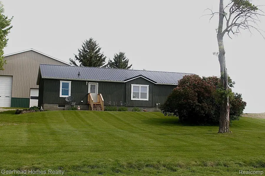 5605 Derby Road, Applegate, MI 48401 - #2
