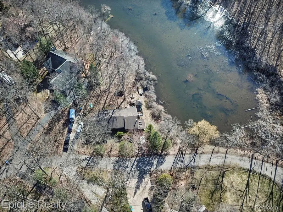 3813 Watuga Street, Commerce, MI 48390 - #2