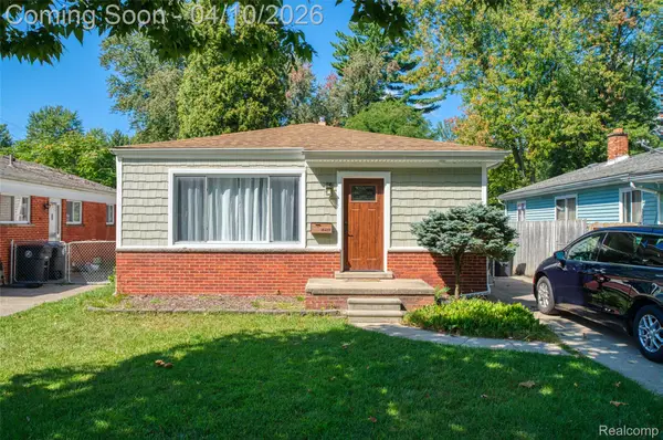 18429 Gillman Street, Livonia, MI 48152