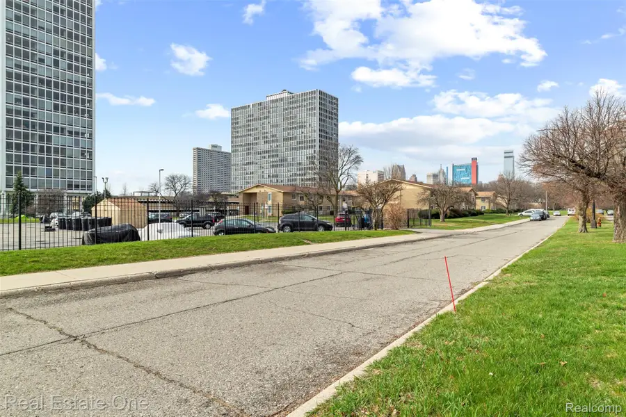 1550 Cherboneau Place #110, Detroit, MI 48207 - #2