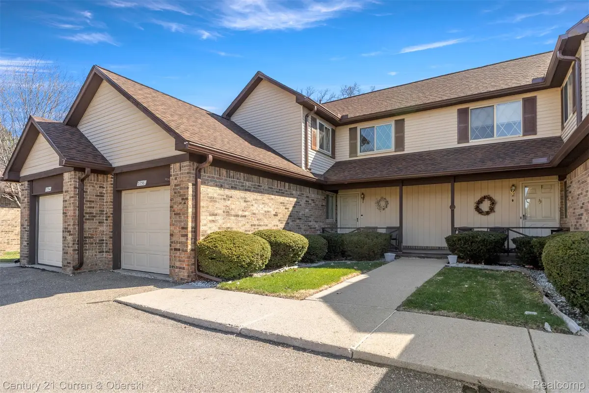 3756 Heritage Parkway, Dearborn, MI 48124 - #1