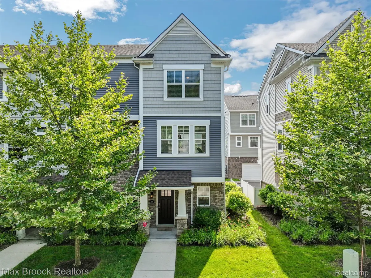 395 Glendale Lane, Ferndale, MI 48220 - #1