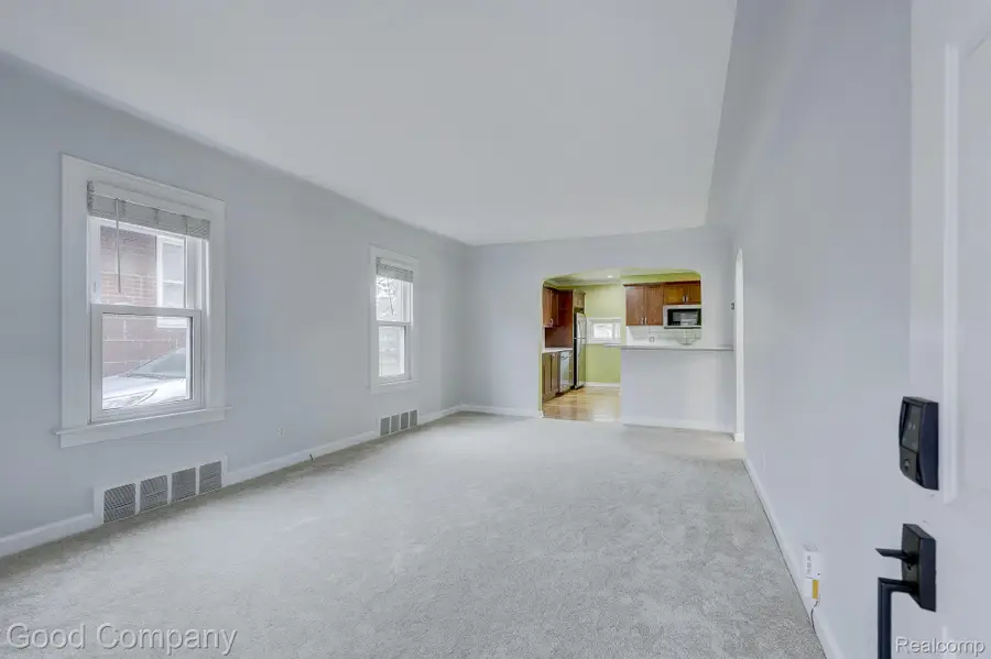 1060 W Hazelhurst Street, Ferndale, MI 48220 - #3