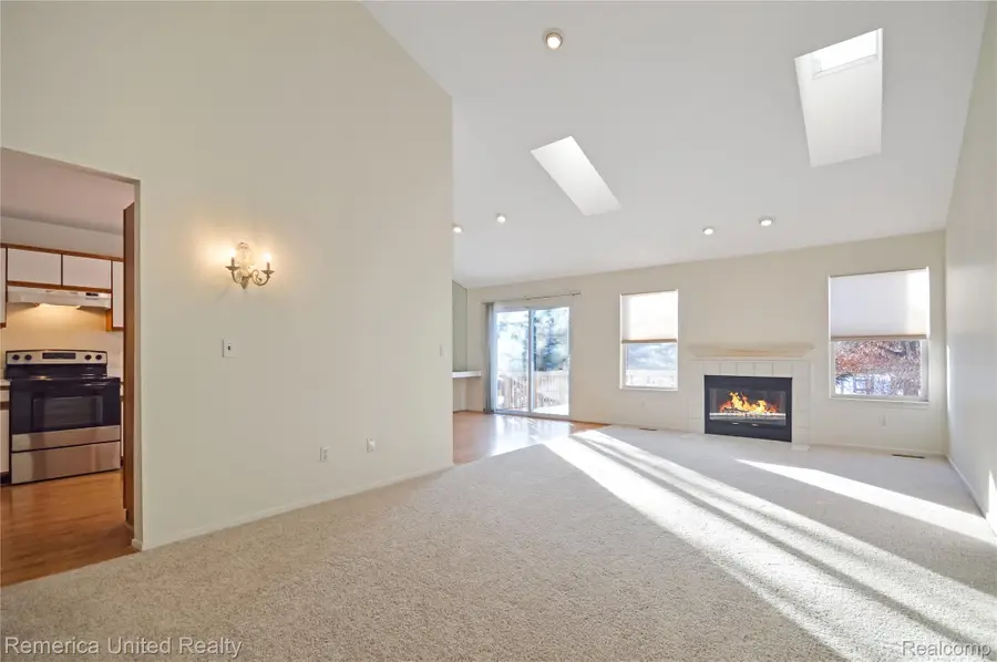 263 Whispering Hill, Commerce, MI 48390 - #2