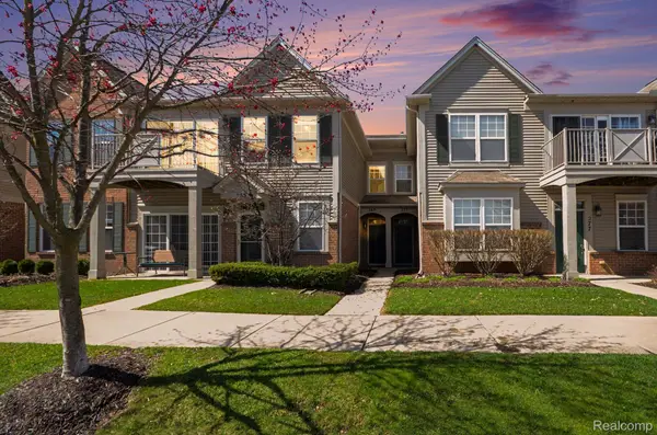 269 Wright Street #67, Wixom, MI 48393