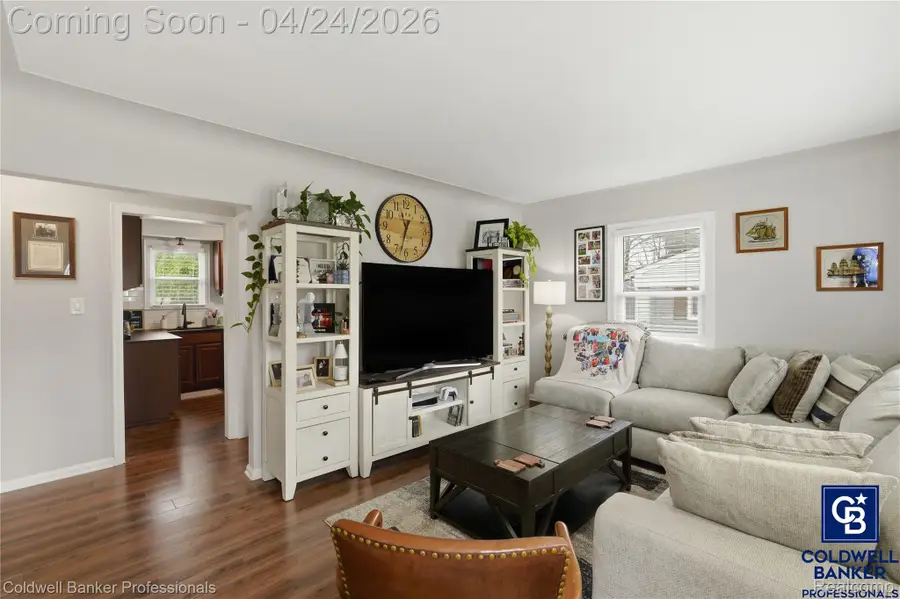927 Montrose Avenue, Royal Oak, MI 48073 - #2