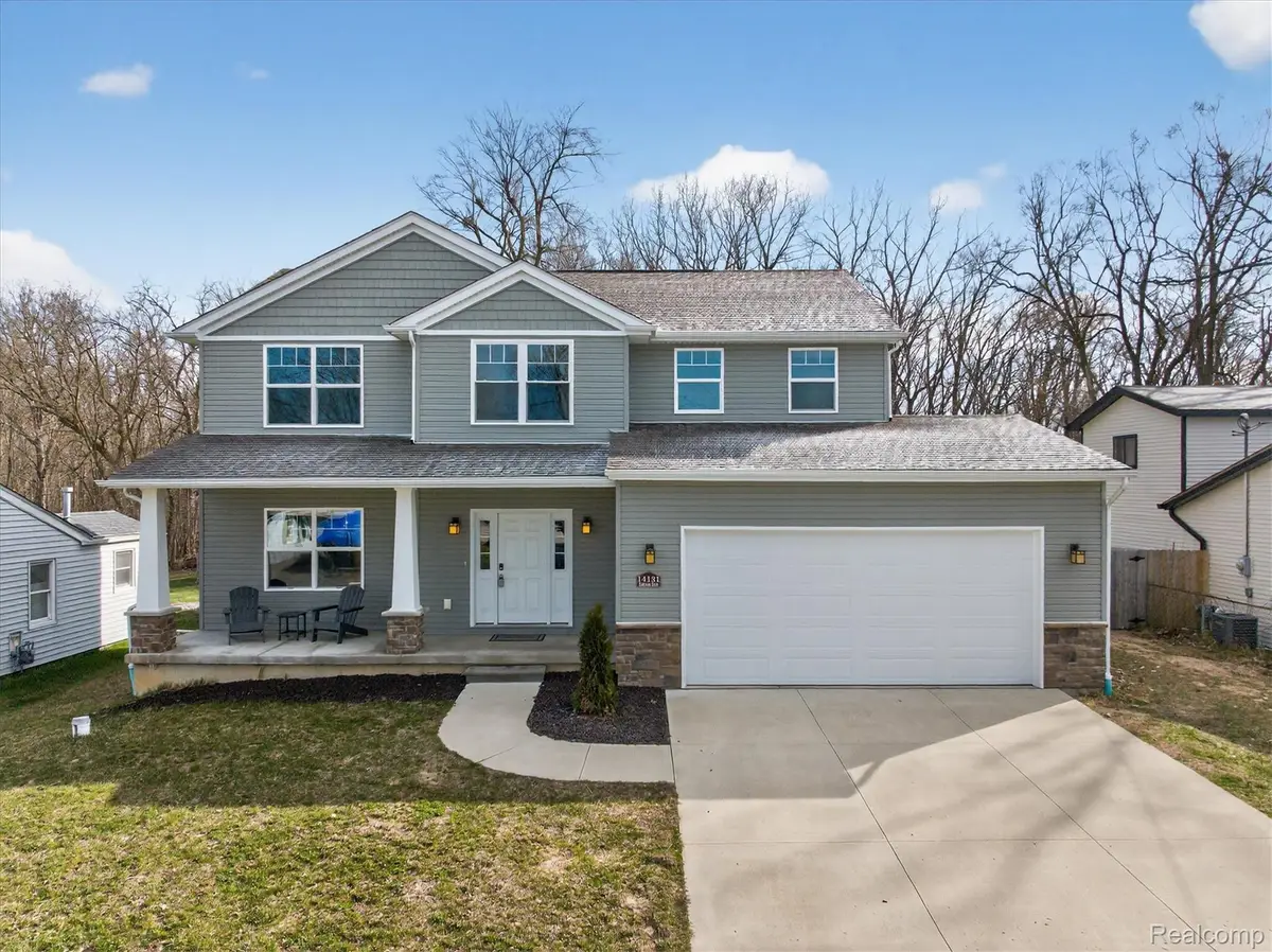 14131 Eastview Drive, Fenton, MI 48430 - #1