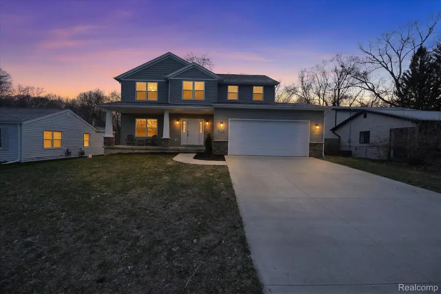 14131 Eastview Drive, Fenton, MI 48430 - #2