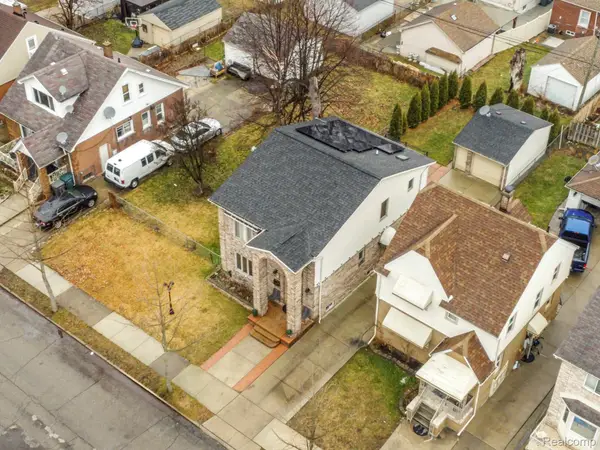 7718 Steadman Street, Dearborn, MI 48126