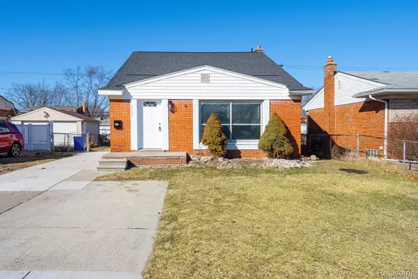 18327 E 13 Mile Road, Fraser, MI 48026