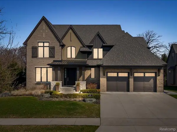 3824 Poppleton Court, Troy, MI 48084