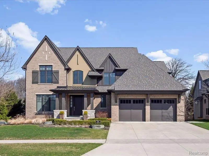 3824 Poppleton Court, Troy, MI 48084 - #2