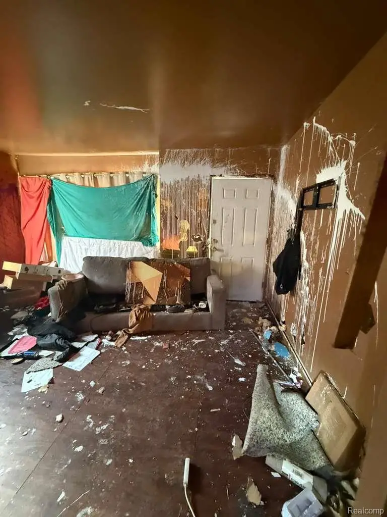 18936 Tireman Street, Detroit, MI 48228 - #2