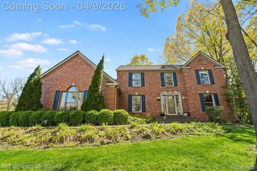 351 Heritage Drive, Milford, MI 48381 - #2