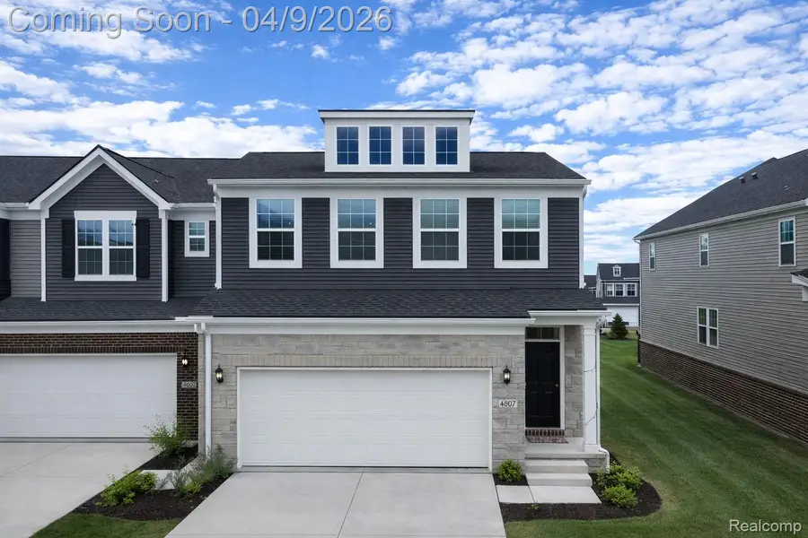 4807 Glenora Drive, Orion, MI 48359 - #3