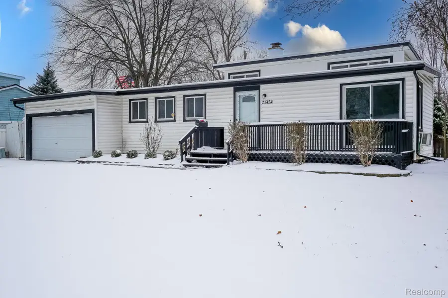 23424 Urban Street, Macomb, MI 48042 - #3