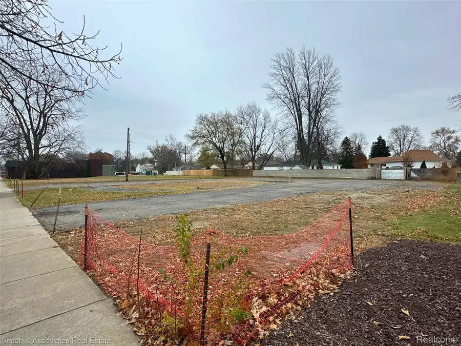 22675 Goddard Rd Road, Taylor, MI 48180 - #2