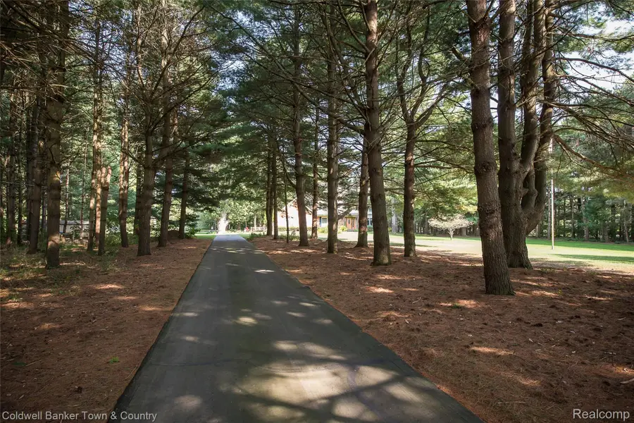 2708 Ore Valley Drive, Hartland, MI 48353 - #2