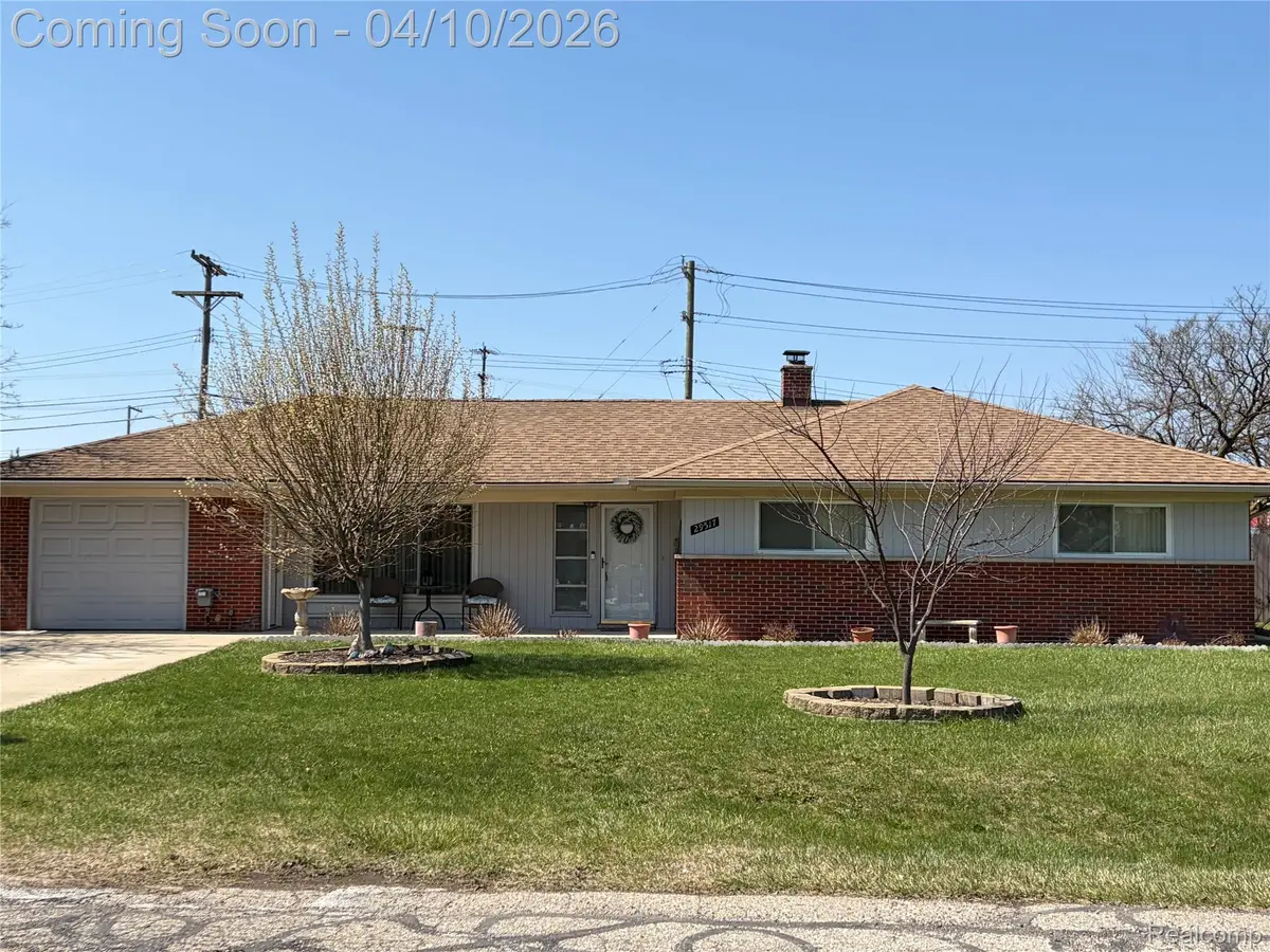 29517 Eastfield Street, Farmington Hills, MI 48334 - #1
