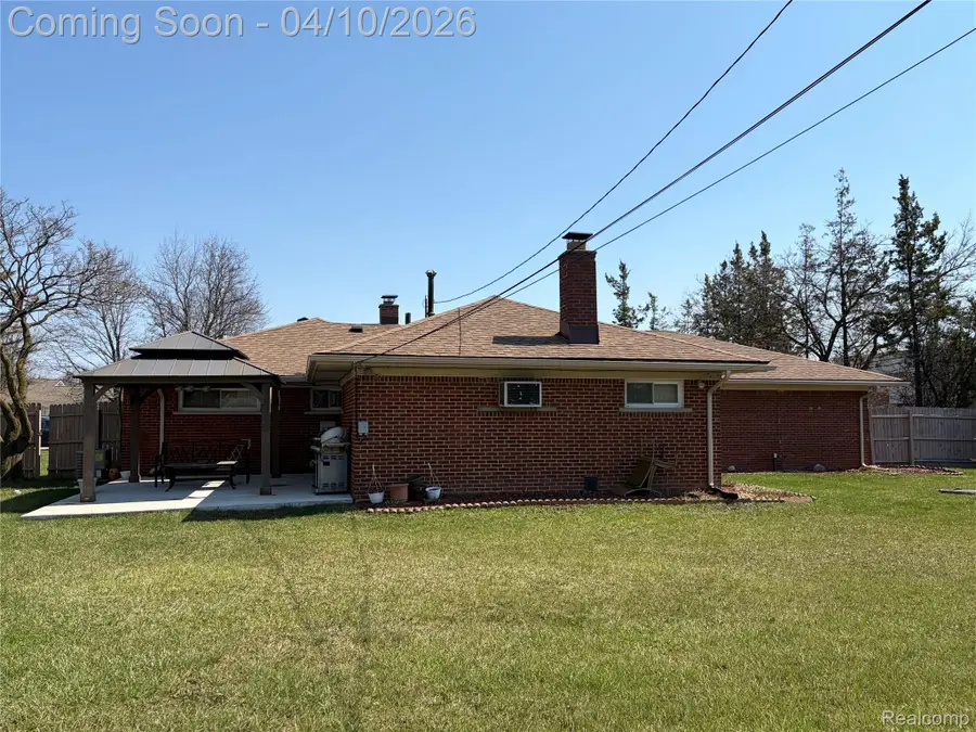 29517 Eastfield Street, Farmington Hills, MI 48334 - #3