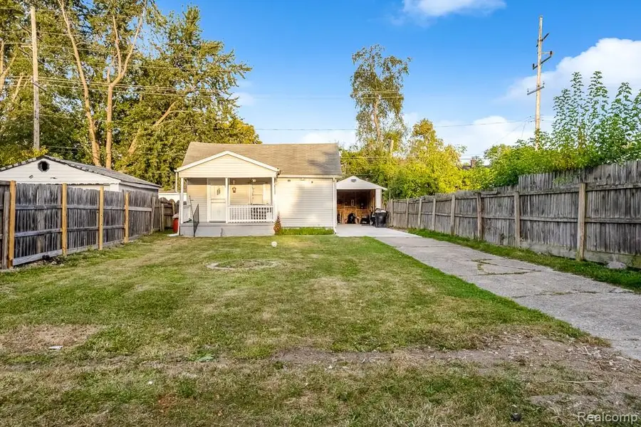 6426 Artesian Street, Detroit, MI 48228 - #2