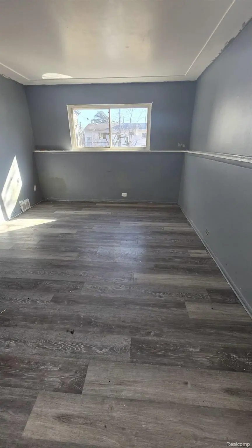 20215 Westhampton Avenue, Southfield, MI 48075 - #2