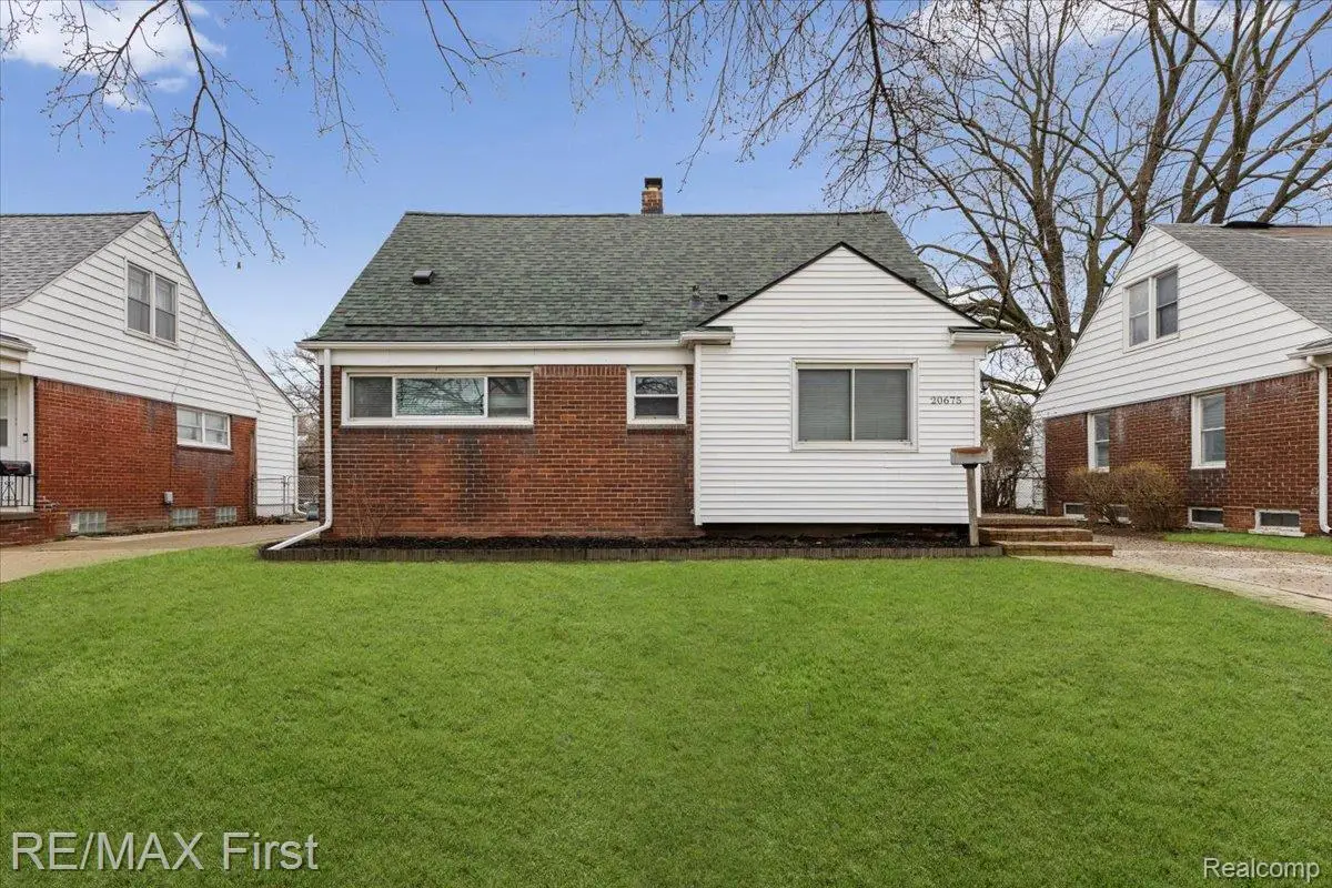 20675 Van Antwerp Street, Harper Woods, MI 48225 - #1