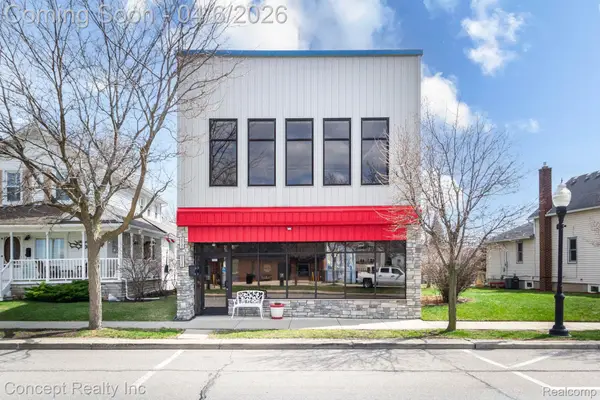 2935 W Jefferson Avenue, Trenton, MI 48183